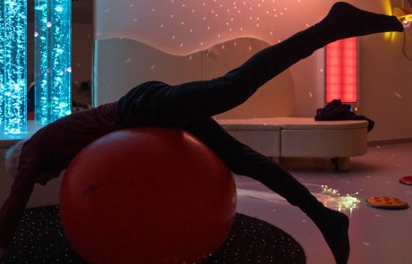 Participanbtes na estação de snoezelen