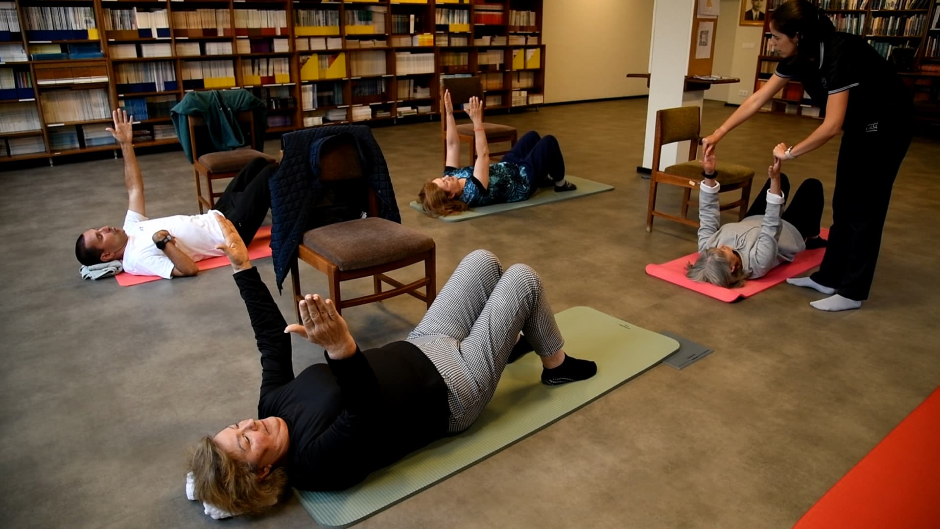 utentes em sessão de neuropilates no CMRA
